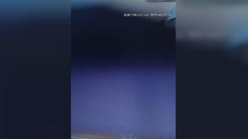 00后颜值女神约啪炮友大屌深入骑马后入撅着白雪屁股无套啪啪射的满肚子都是精华