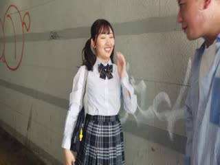 短裙丁字裤女子校生 2