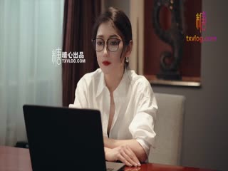 杭州网红小姐姐情趣兔耳朵短裙穿着高跟鞋被炮友撩起裙子后入修长美腿美穴对着镜头开档丝袜特写进进出出